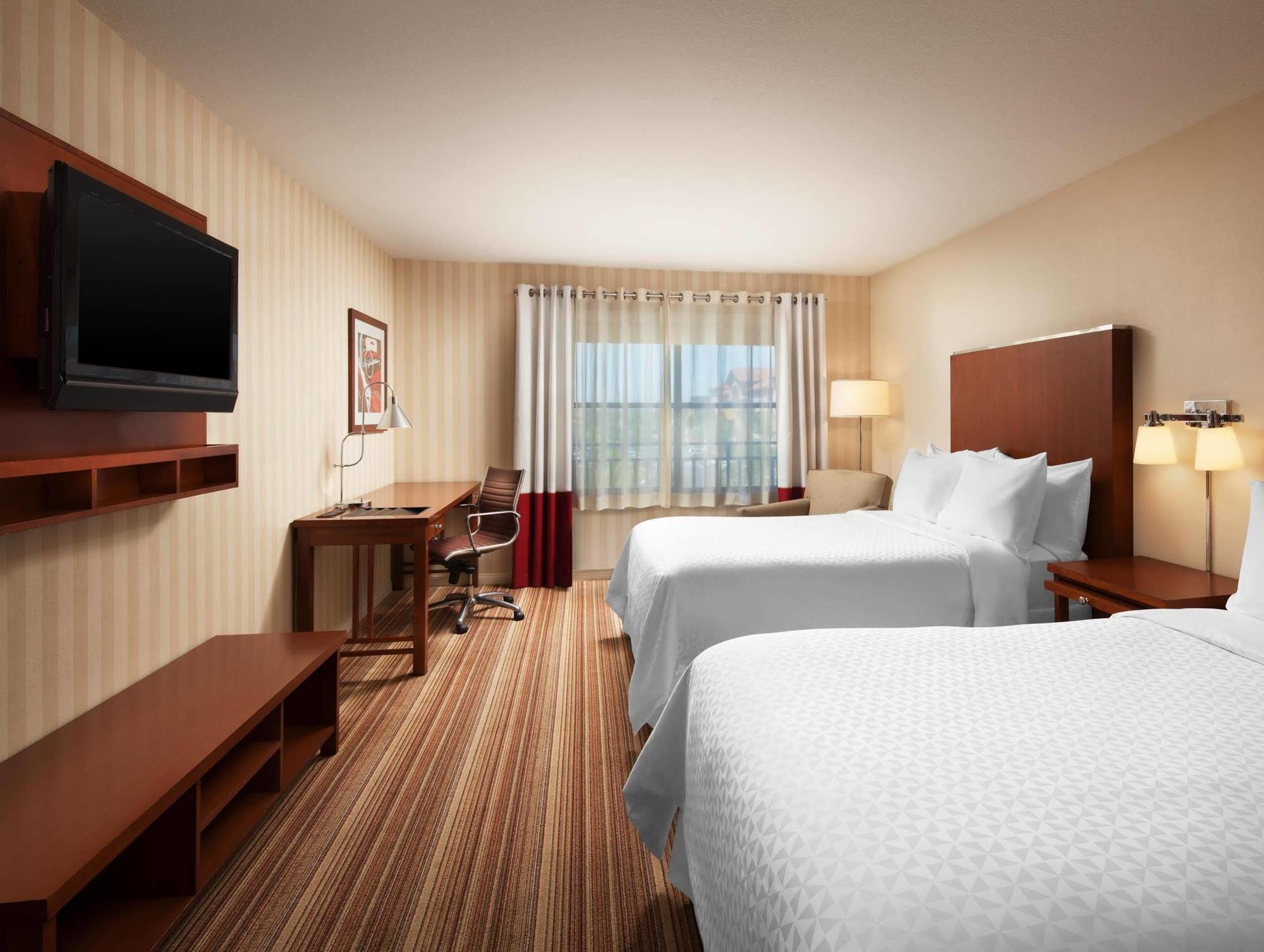 โฟร์พอยต์ บาย เชอราตัน ออนแทริโอ-แรนโช คูคามองกา Hotel แรนโชคูคามอนกา ภายนอก รูปภาพ